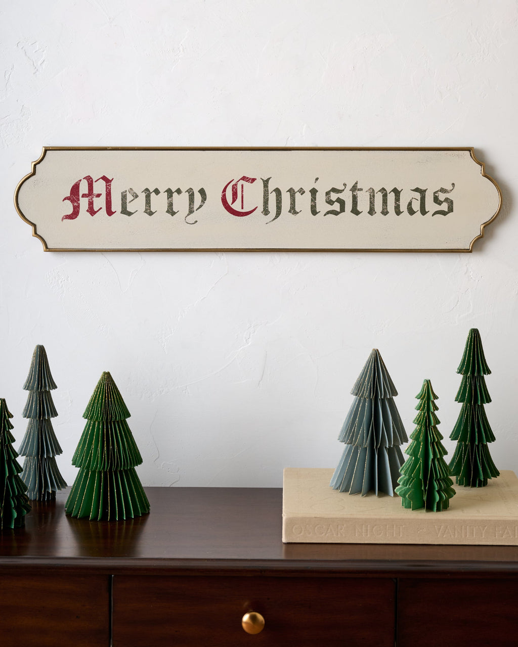 Mavelle Merry Christmas Sign wall decor piece - Detail View