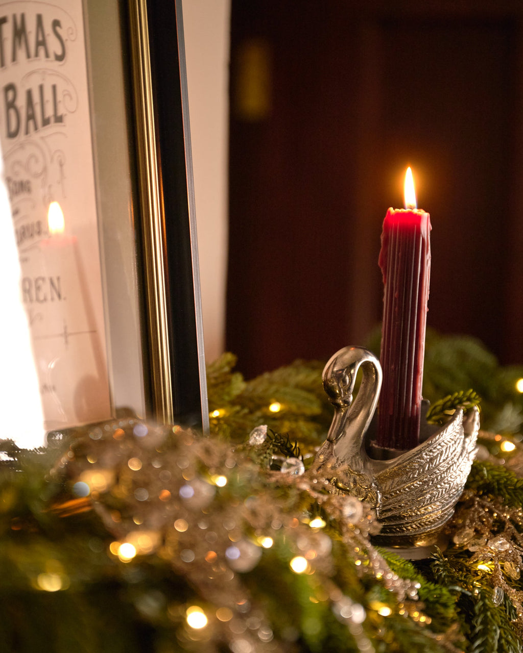 Mavelle Antique Inspired Pewter Swan Taper Holder candle holder - Close-Up