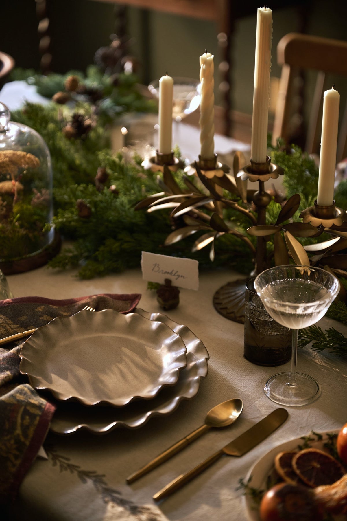 Mavelle Green Organic Ruffle Edge Plate dinnerware set - View 7