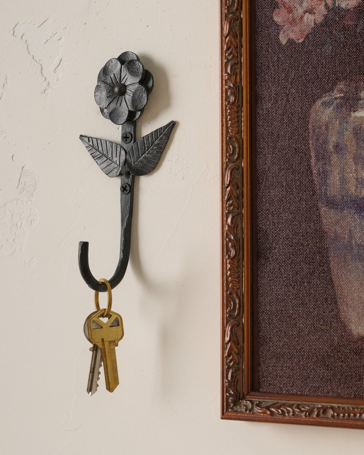 Mavelle Forged Iron Floral Hook I wall hook - Detail View