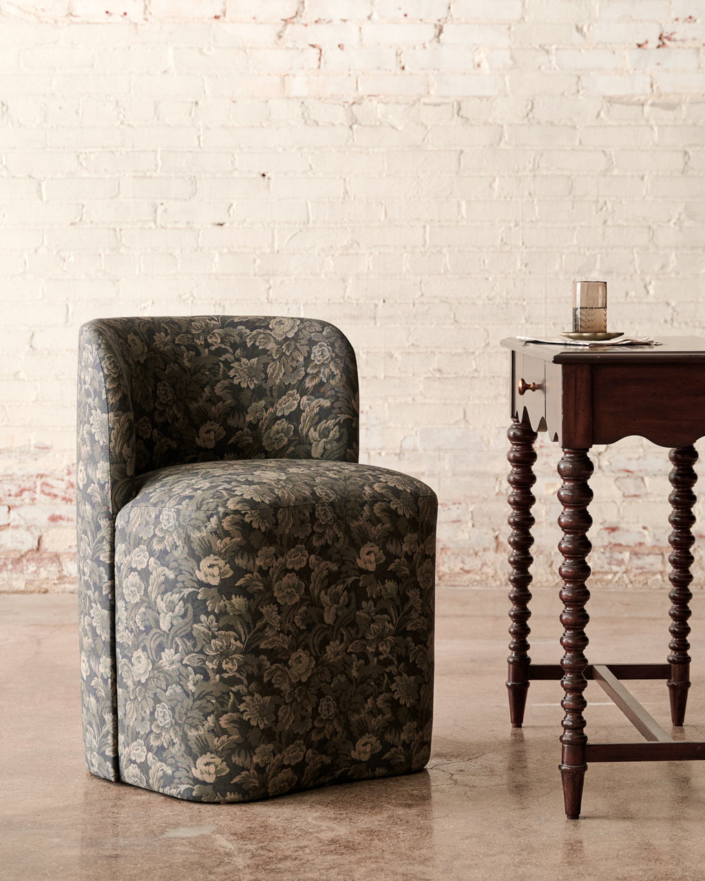 Mavelle Kenzo Dining Chair dining chair - Detail View
