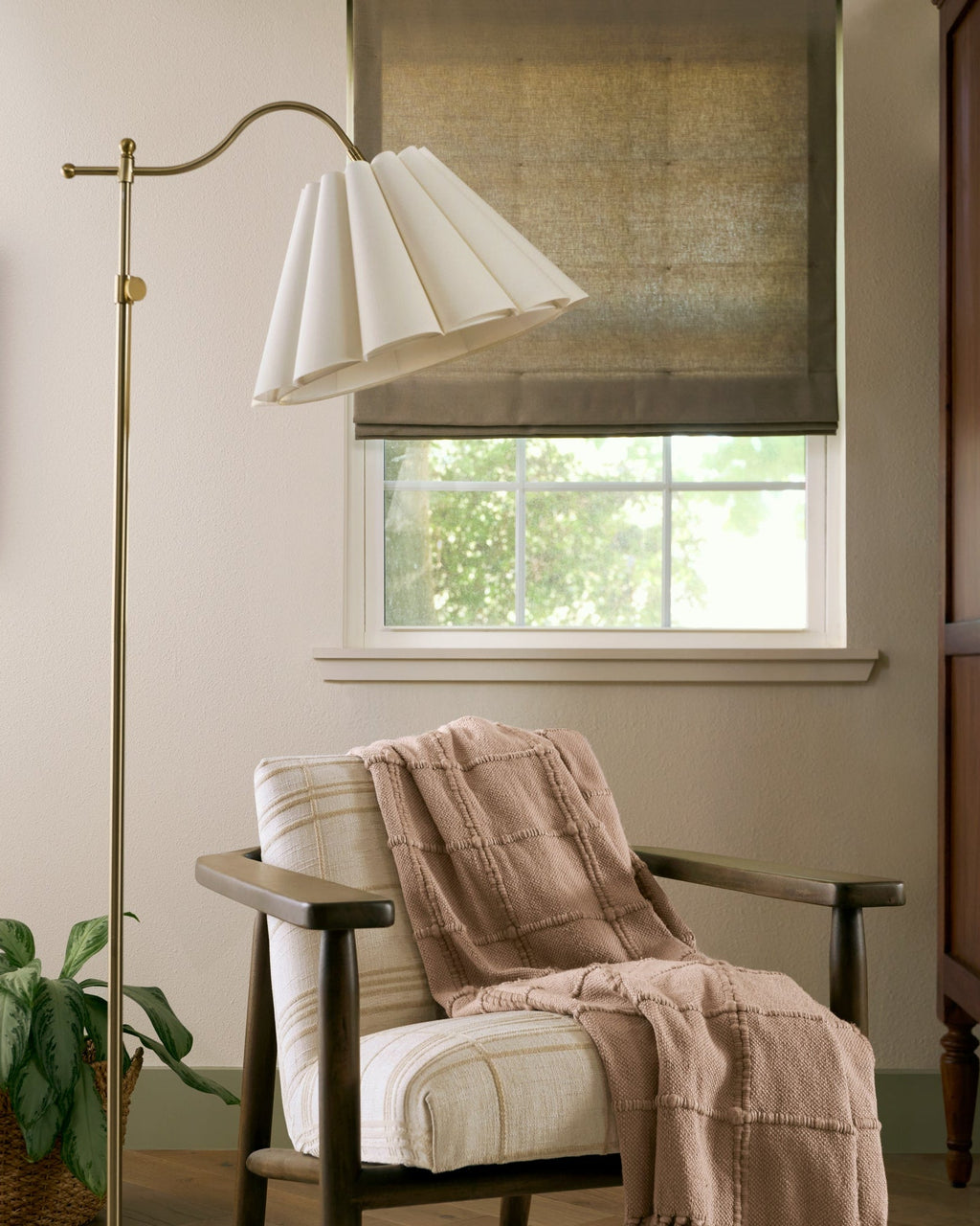 Mavelle Odette Linen Scallop Floor Lamp floor lamp - Side View