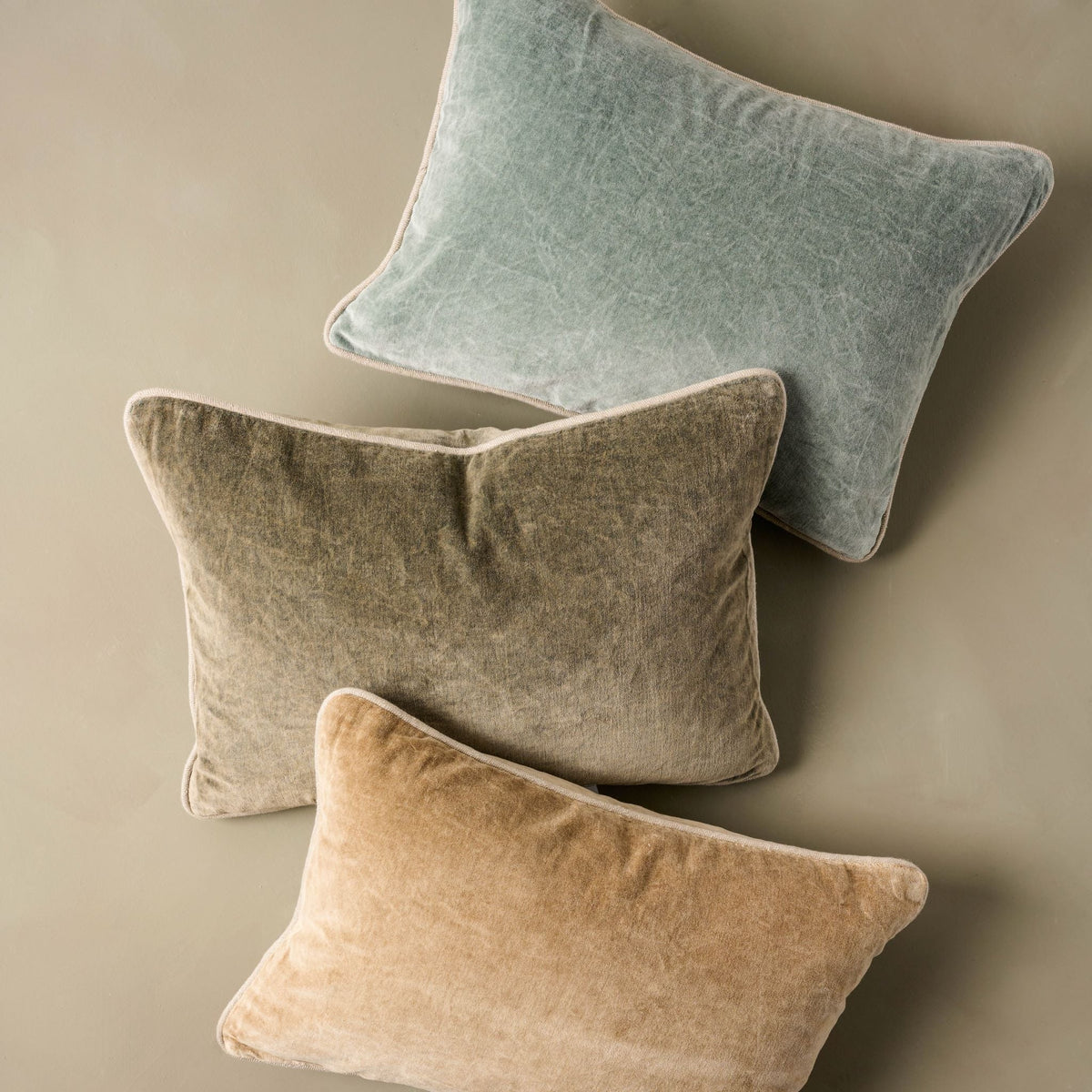 Mavelle Heirloom Velvet Lumbar Pillow throw pillow - View 8