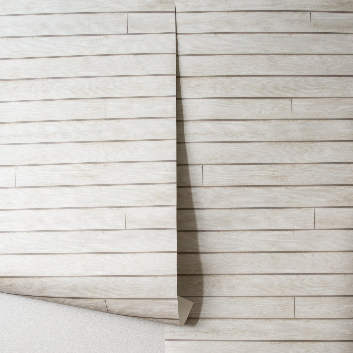 Mavelle Skinnylap Wallpaper wallpaper - Close-Up