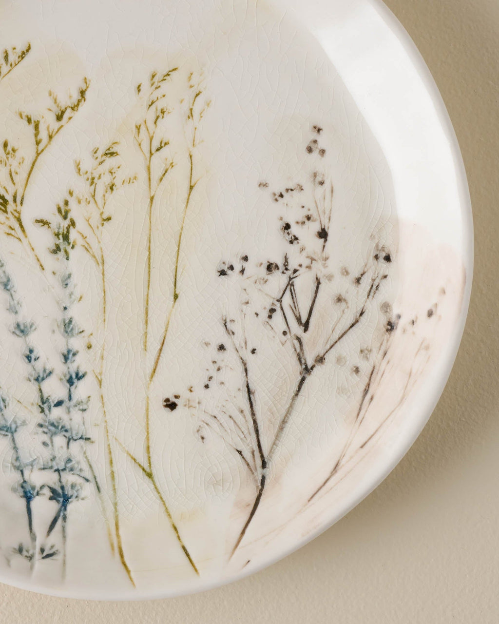 Mavelle Pressed Floral Plate dinnerware set - Styled in Room