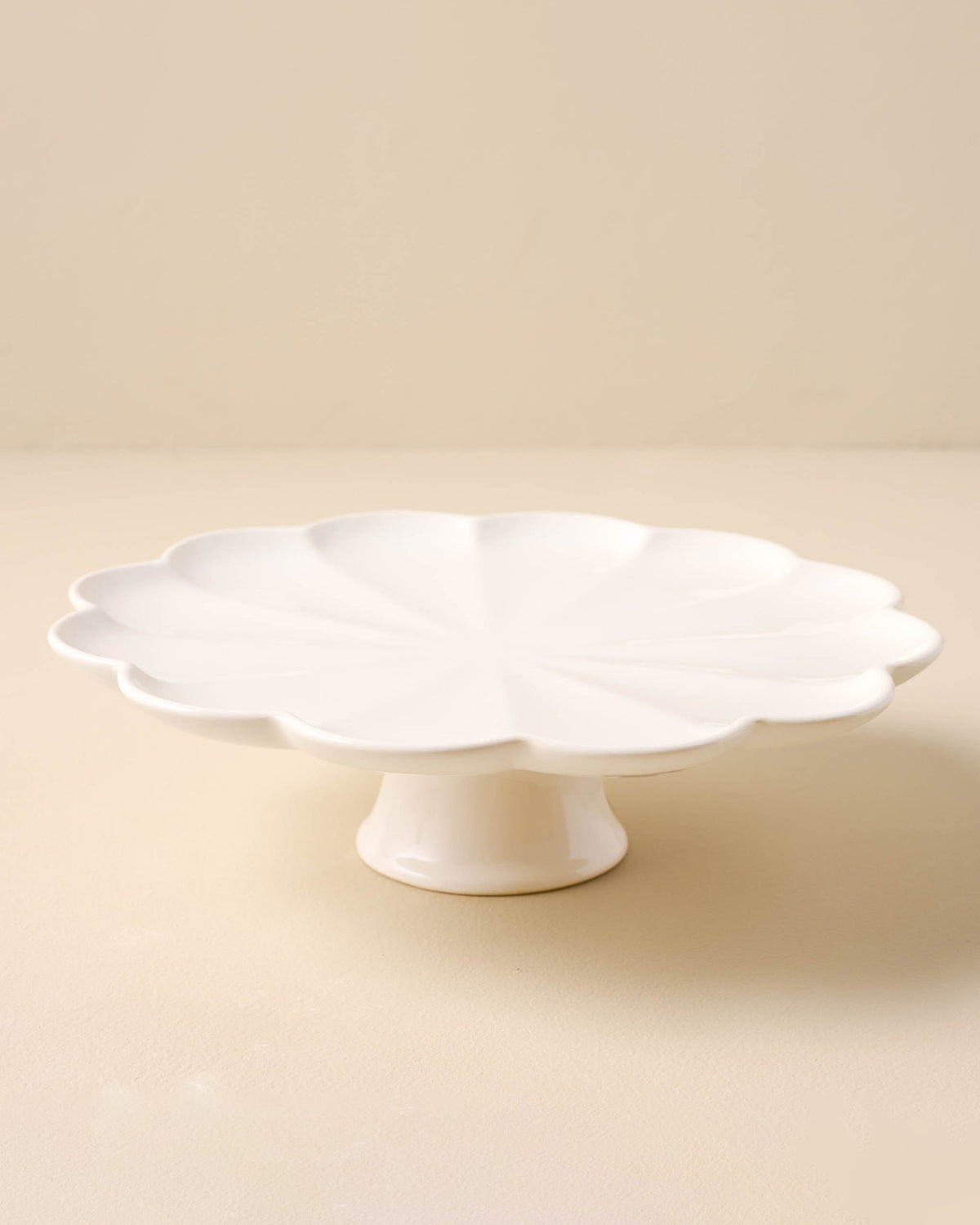 Mavelle Cream Scalloped Cake Stand cake stand - Detail View