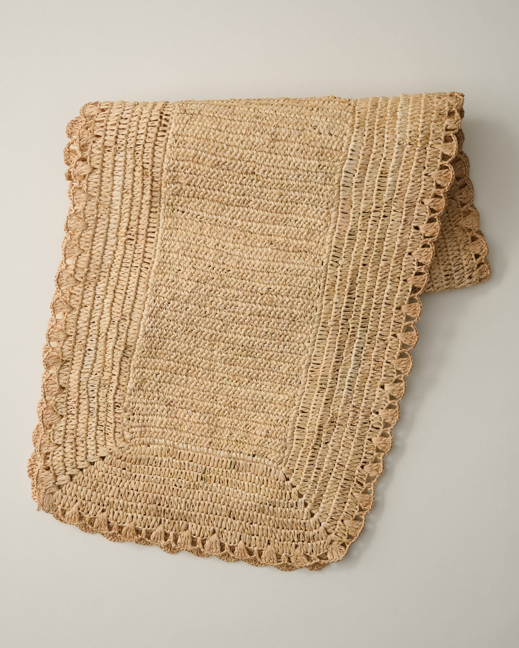Mavelle Aura Edge Natural Runner table runner - Detail View