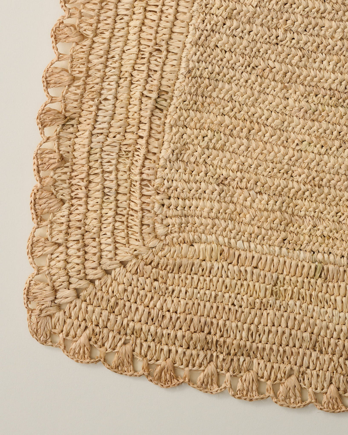 Mavelle Aura Edge Natural Runner table runner